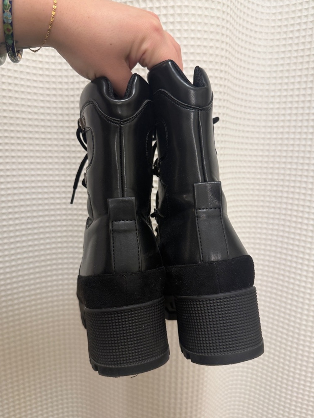 Cape Robbin Black Lace-Up Chunky Platform Combat Boots - Size 8 - Picture 3 of 7